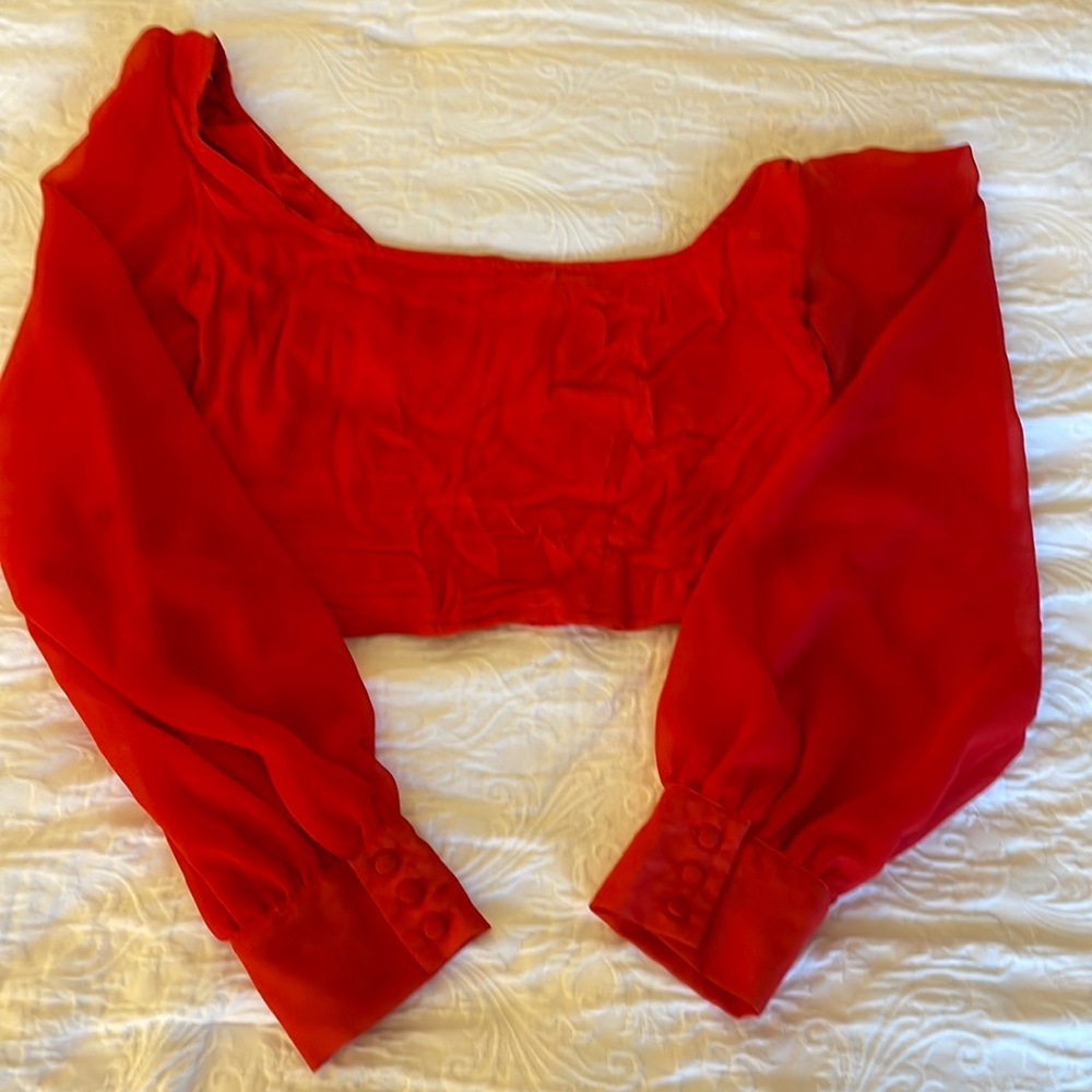 Red cropped shirt